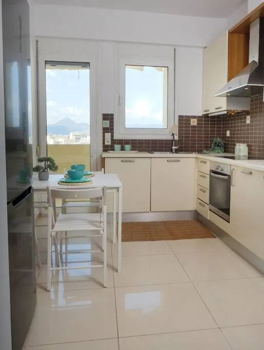 이라클리온 Gpk Bright & Stylish 4Br - Central With Free Parking 아파트 그리스