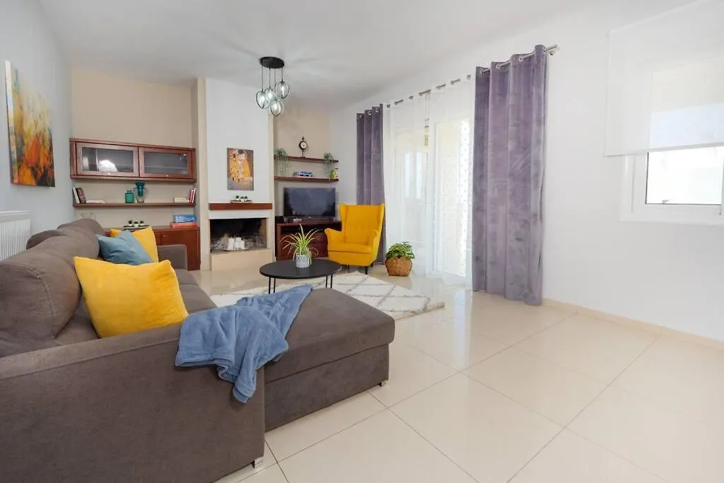 이라클리온 Gpk Bright & Stylish 4Br - Central With Free Parking 아파트